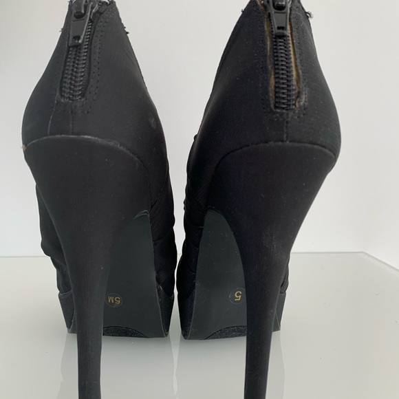 Nine West heels - Picture 3 of 5